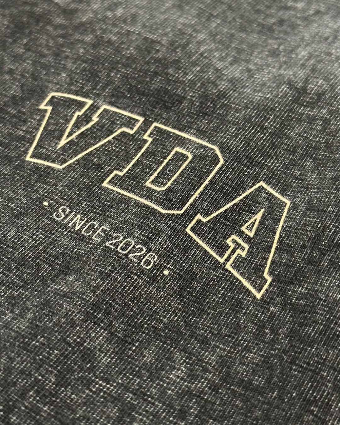 T-SHIRT CRIME